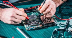 رشته مهندسی برق مناسب چه کسانی می باشد؟