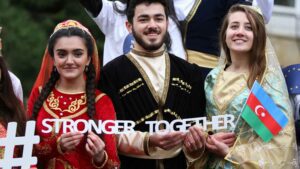 زبان ترکی استانبولی با زبان ترکی آذربایجانی چه تفاوت هایی دارند