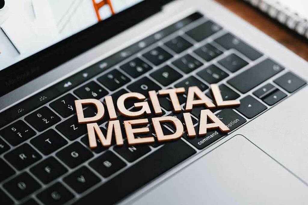 ده مزیت شبکه های اجتماعی