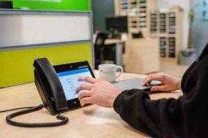 چرا باید VoIP را یاد بگیریم؟