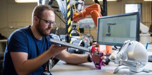 بهترین مهندس مکانیک جهان و ایران