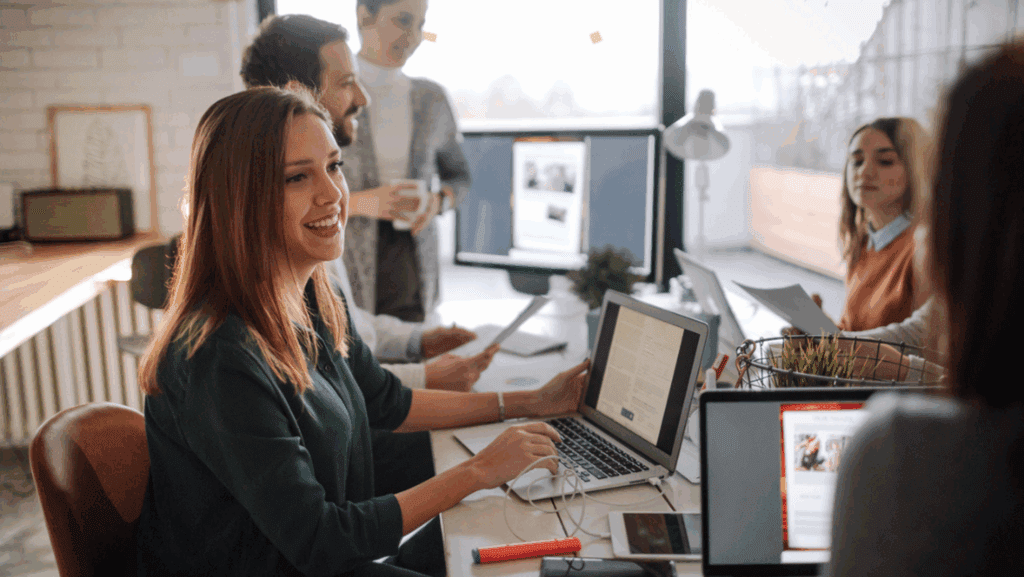 نمونه نقش‌ها و مسئولیت‌های تیم پروژه