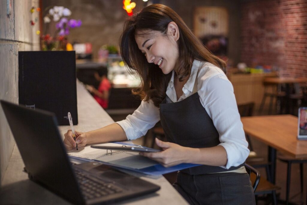 آموزش حسابداری کافی‌ شاپ