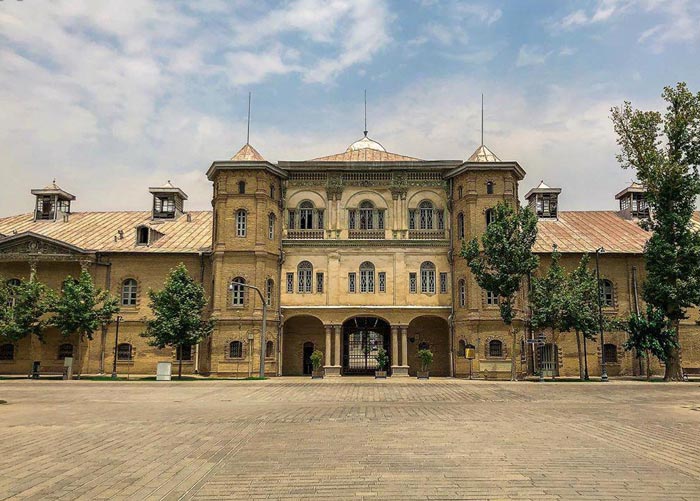 دانشگاه هنر تهران