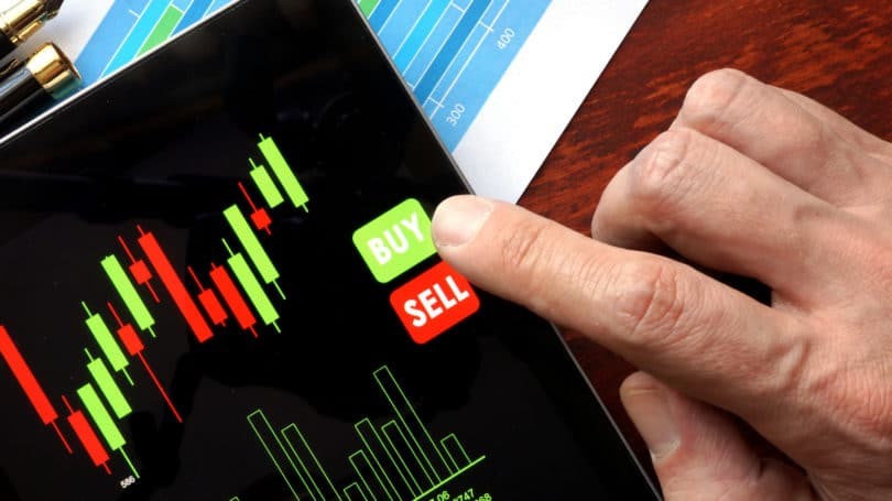 بهترین زمان برای فروش سهام در بورس