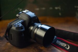 راهنمای خرید دوربین عکاسی حرفه‌ای