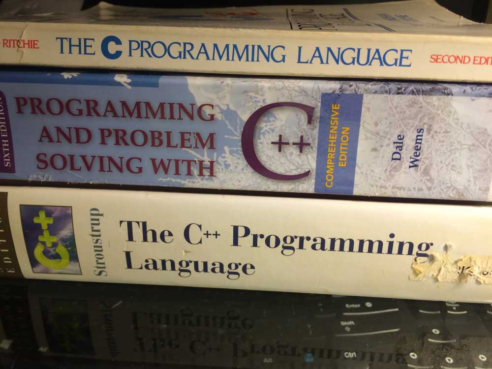 کتاب های برنامه نویسی ++C  