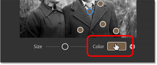 برای تغییر رنگ نقطه کانونی، روی نمونه رنگ کلیک کنید.