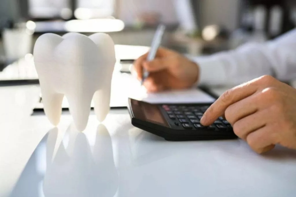 C:\Users\Asus\Downloads\آموزش حسابداری برای کلینیک دندانپزشکی.jpg