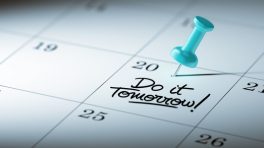 15 راهکار برای مبارزه با تعویق انداختن کارها