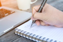 کتاب رایتینگ تافل