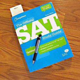 آزمون SAT ترکیه چیست و چه سوالاتی را شامل می شود