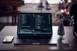 چگونه یک برنامه نویس بک اند باشیم؟